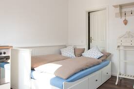 Ostbense Apartment | Landhaus Meer - Whg. Blütenzauber