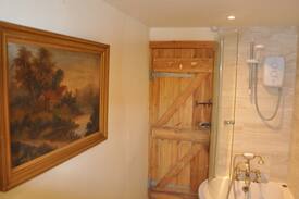 Wallingford Bed & Breakfast | The Old Farmhouse Inn, B&B, Secret garden room