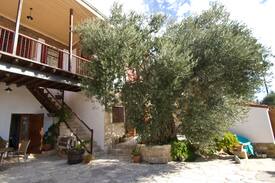 Vouni House | Vouni Lodge Angelica Suite Limassol