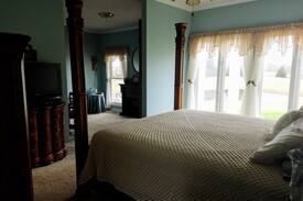 Morrison House | Sassy Springs Retreat