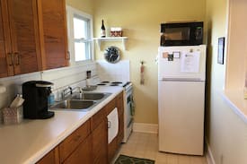 Bedford House | The Cottage at Oakwood. Pets Welcomed.