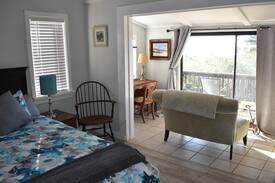 Eucalyptus Hill House | Ocean view suite on Santa Barbara's Riviera