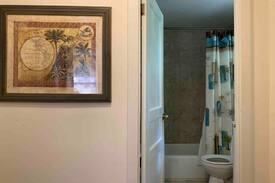 Avondale House | 70% off Nightly Rate If Booked 1 Month! Avondale!
