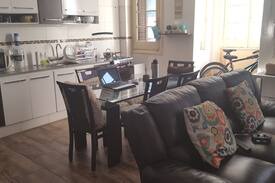 Ciudad Vieja Apartment | Mvd Centro Histórico a 1 cuadra del mar, 2 dorm