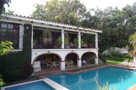 Acapantzingo House | Classical home in Cuernavaca