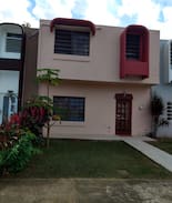 Toa Baja House | Gated community in Metro Area, cozy, easy access.