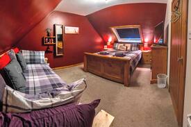 Greshornish House | Mary Spiders King Family Room