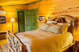 Notasulga Other | Crooked Oaks Cabin at Pat Dye's Farm