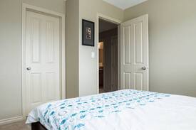 Northeast Edmonton House | Two Private Bedrooms in North East Edmonton