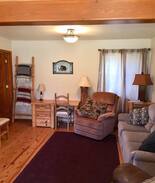 Greer House | The Bear cabin in Greer, AZ/Happy Bear Lodge