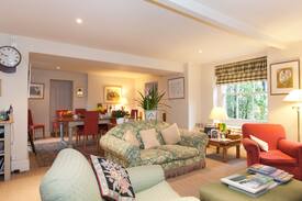 Crudwell Bed & Breakfast | Farmhouse B&B on Wilts/Glos border