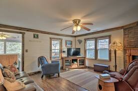 Cleveland Cabin | NEW! Cleveland Home w/ South Saluda Fishing Access