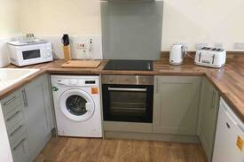 Durley Cabin | Nettlebed Farm Holiday Lets-Barn 1 now 2 bedrooms