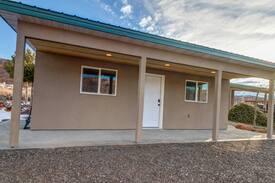 Moab South Valley Apartment | Dog-friendly studio in quiet location - shared hot tub, great outdoor adventure!