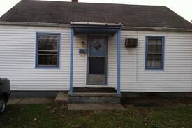 Whitehall House | Sevy's guest house / a little house near the City