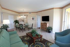Weston Apartment | Vacation Village, Weston