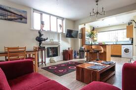 Southport House | Cobblestones, Southport