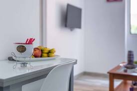 Los Naranjos Apartment | Apartamento encantador y soleado (parking gratis)
