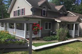 Minocqua Bed & Breakfast | Cedar Inn Bed and Breakfast