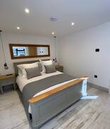 Five Oak Green House | The Stables
