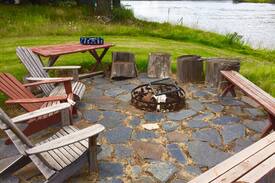 Bonner County House | Priest River Waterfront near Sandpoint & Spokane