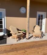 Abiquiu House | Bed & Barn | Guest House and Horse Facilities