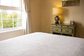 Burgh le Marsh Cabin | Ivy Cottage at The Chestnuts Holiday Cottages