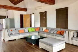 Igbesa House | 6 Bedroom Beach House (HOV Beach Resort)