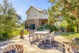 Bandera Villa | Last Outpost | Ranch House | Bandera | Vacation