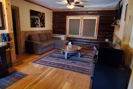 Husum Cabin | Bear Cave: Columbia Gorge's Modern Cabin @LogsInn