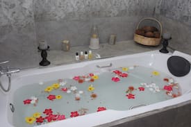 Negombo Bed & Breakfast | Good Life Villa