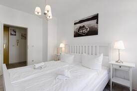 Neustadt Apartment | City Park Apartment #8