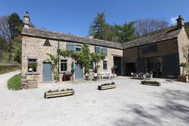 Peak District Cabin | Edale Moor Keeper's Cottage