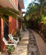 Colonia Centro House | Comfy 2 story house 5 min walk from the sea!