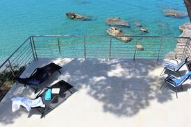 Akrogialion House | Naftilos Blue View retreat