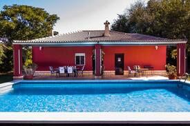 Marchena Cabin | Casa rural entre Sevilla y Málaga. Piscina privada