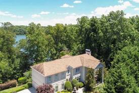Flowery Branch House | Margarita Manor private luxury on Lake Lanier