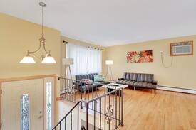 South Blooming Grove House | Beautiful house Woodbury common, 42 Mils NYC, RM