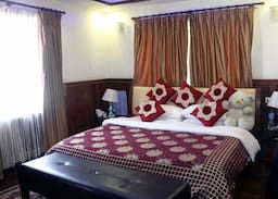 Burhanilkantha House | Golfutar