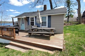Lochmere Cabin | Cozy waterfront cottage #1 on Lake Winnisquam.