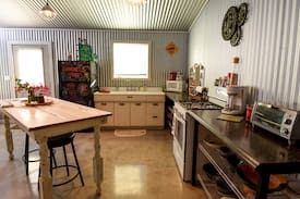 Utopia House | Hangar House