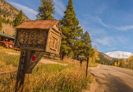Leadville Cabin | Cozy, Romantic, Buckeye's Cabin