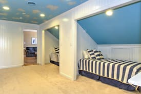 Cambridge House | Willoughby