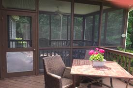 Unionville House | Country Cutie near Lake Anna/Unionville