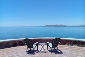 Villas California House | 10 Villas California / Water front House
