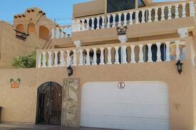 Villas de Las Palmas House | Family reunion house by the beach