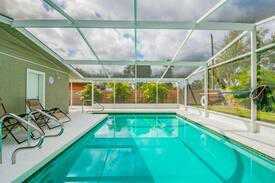 Sarasota Springs House | Modern! Spacious 3 bedroom Vacation Rental Home