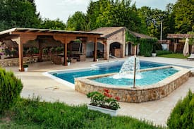 Laktasi Villa | Villa Slatina