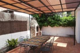 Soto del Real Villa | Chalet con jardín en Soto del Real (8 pax)