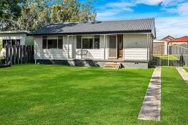 Culburra Beach House | 'Z Ocean' Holiday House, Culburra Beach.